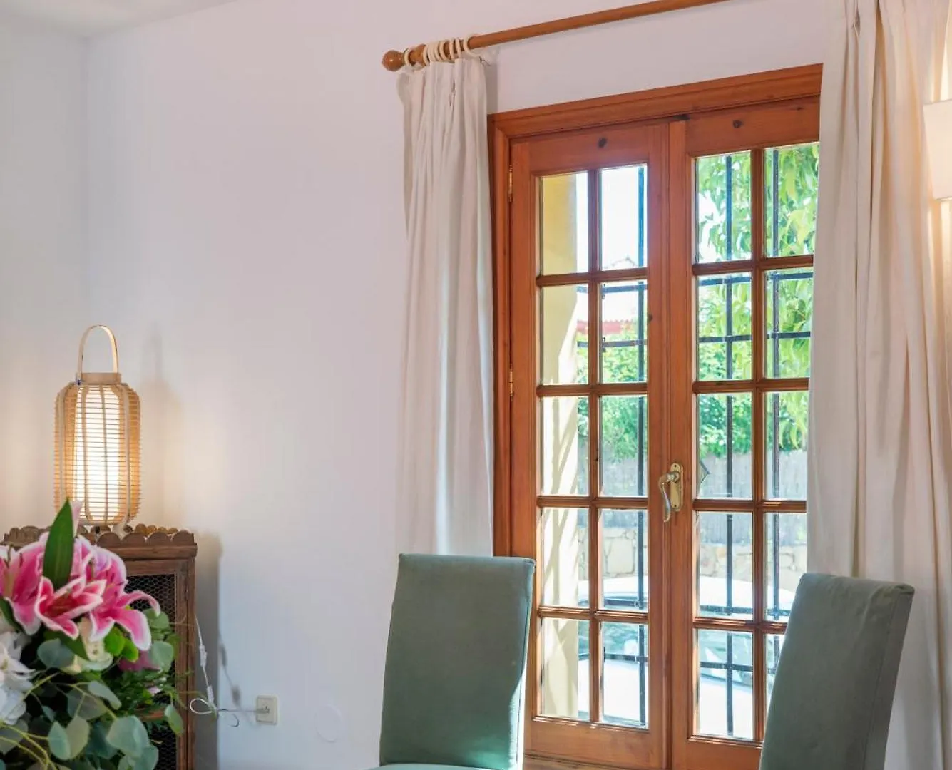 Apartment My City Home - Chalet Adosado En Calle Guadalmina Baja, Marbella