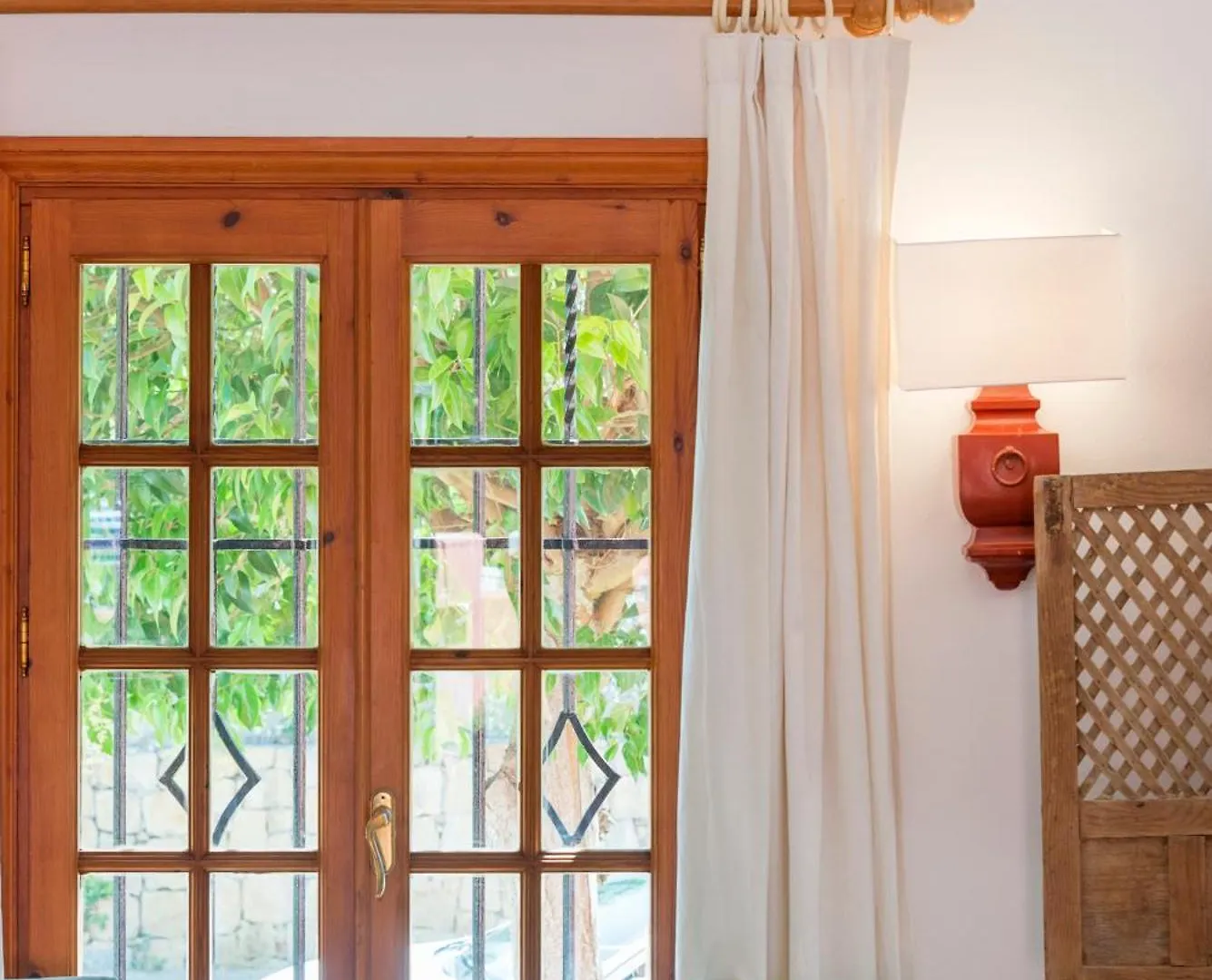 My City Home - Chalet Adosado En Calle Guadalmina Baja, Marbella 0*,  Spain